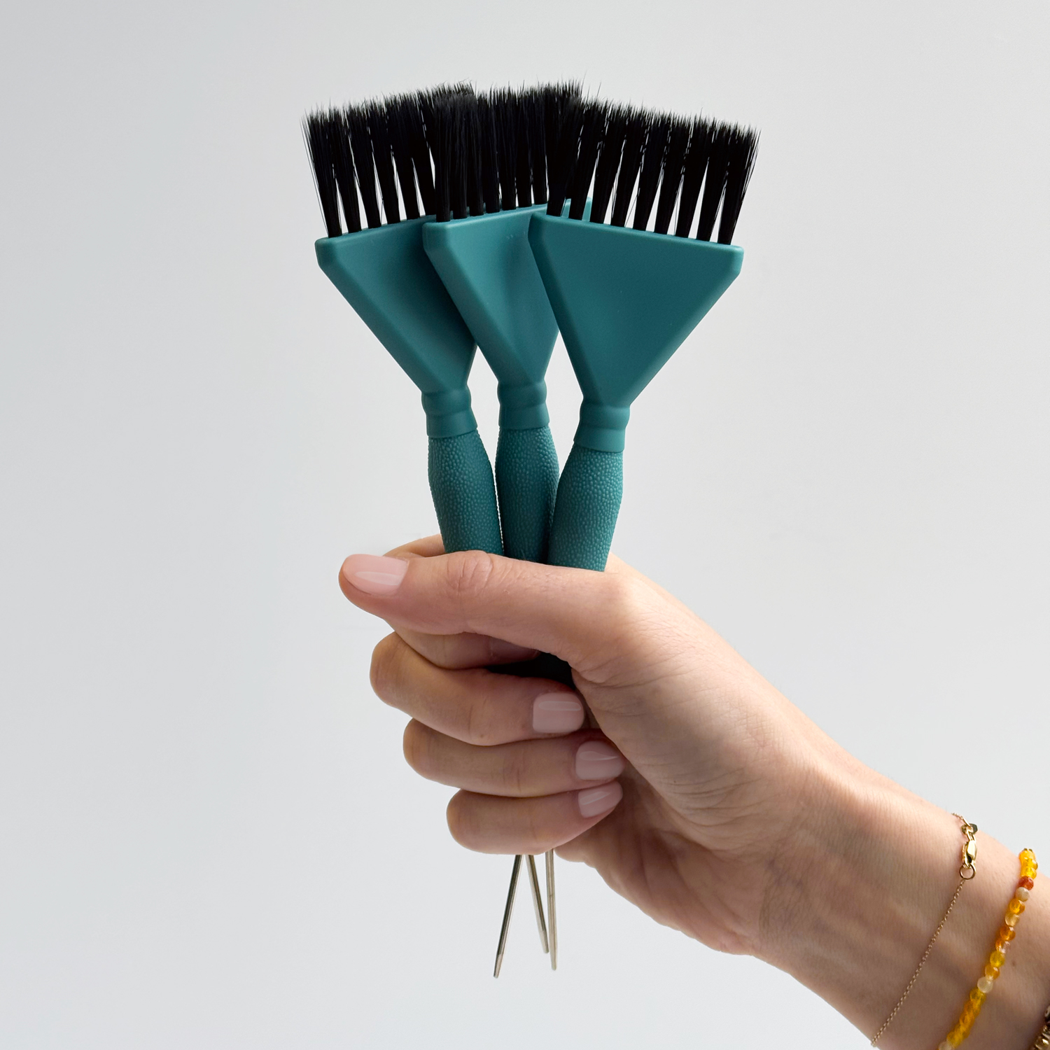 Teal Tint Brush